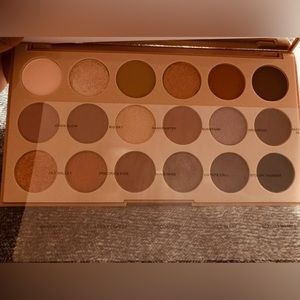 Shadow palette